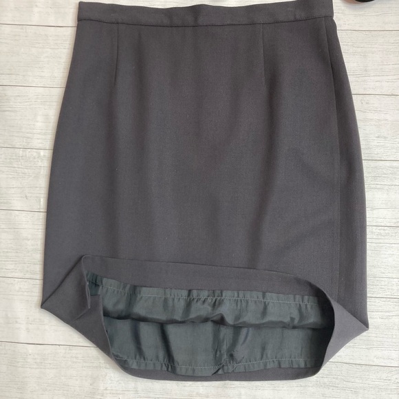 Emporio Armani Pencil Skirt - Picture 7 of 8